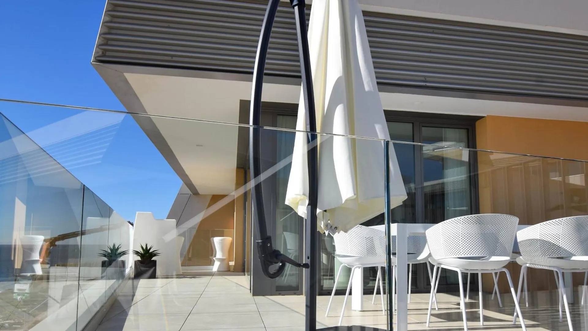 Апартаменты Ref 272 Semiadosado De Lujo Cerca De La Cala De Mijas