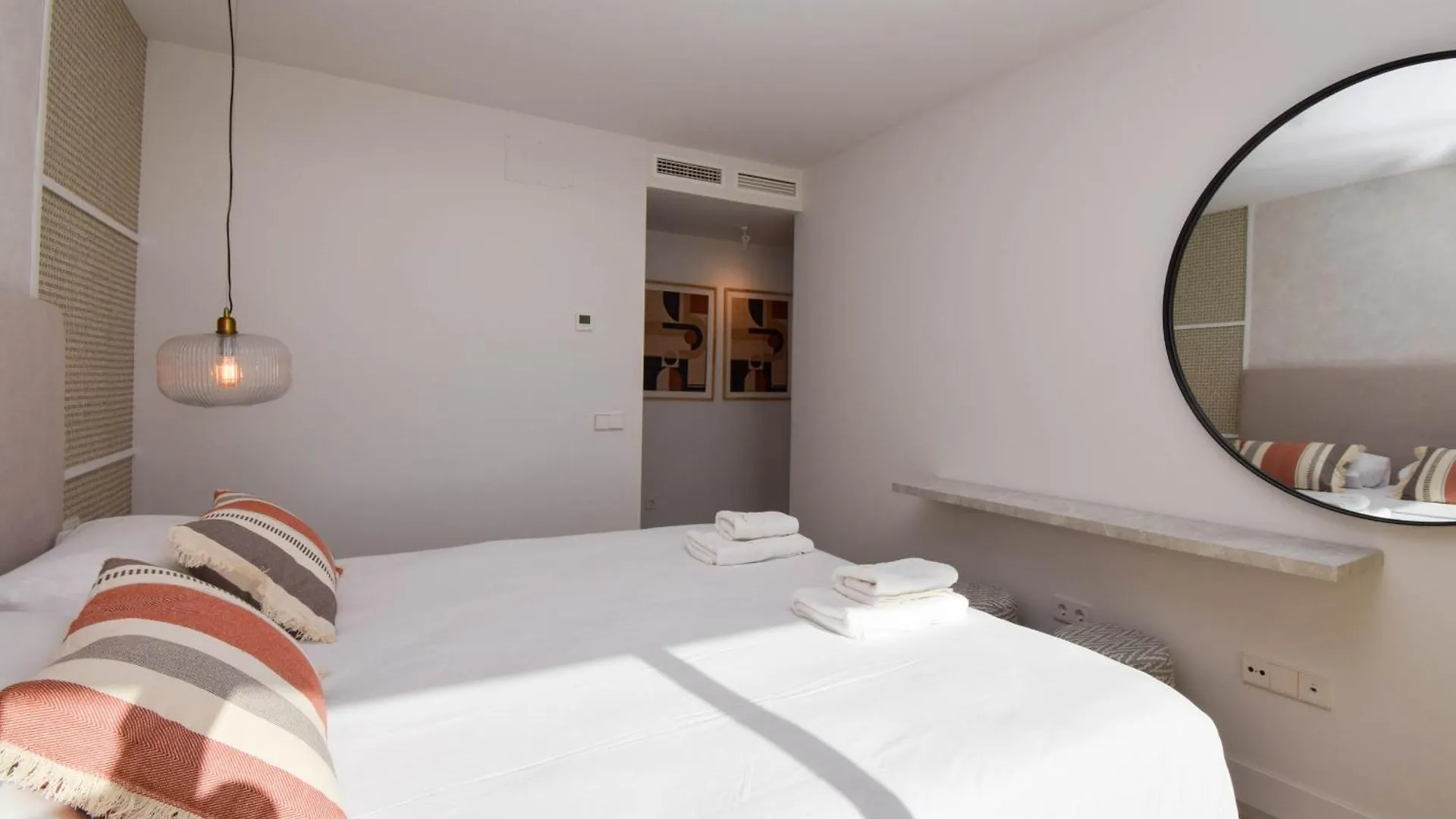 Апартаменты Ref 272 Semiadosado De Lujo Cerca De La Cala De Mijas
